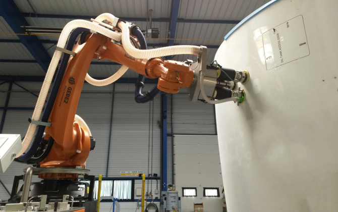 La société Gébé2, filiale du groupe Europe Technologies, fabrique des cellules robotisées à Saint-Hilaire de Loulay (85).