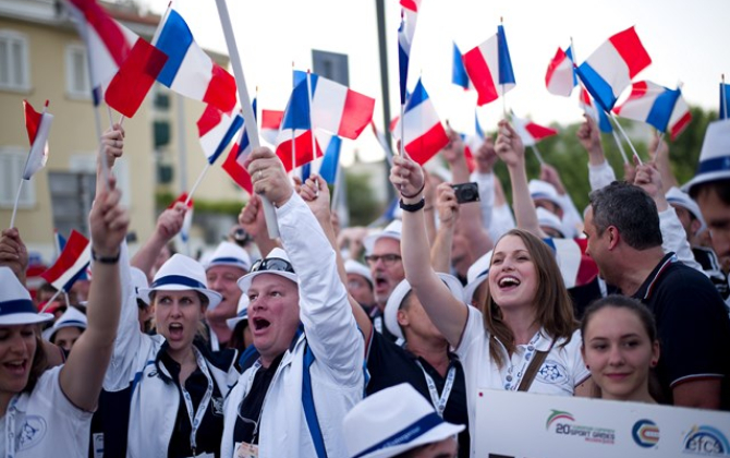 La délégation française lors des Jeux Européens du sport d'entreprise à Riccione ( Italie) en 2015. 
