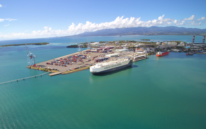 Le port autonome de Pointe-à-Pitre, en Guadeloupe.