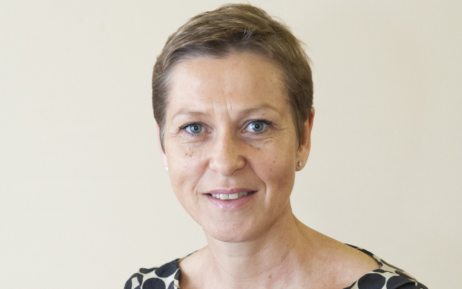 Anne Le Hénanff, maire adjointe de Vannes, dirigeante d'une agence de conseil en communication, créatrice du Cyber West Challenge, et membre du groupe de travail européen "Women4Cyber"