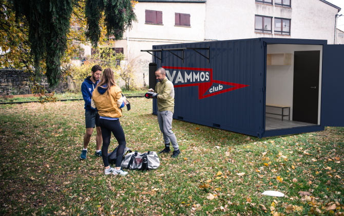 Un premier Vammos.club pourrait voir le jour à l'occasion de la Biennale Internationale du Design de Saint-Etienne.