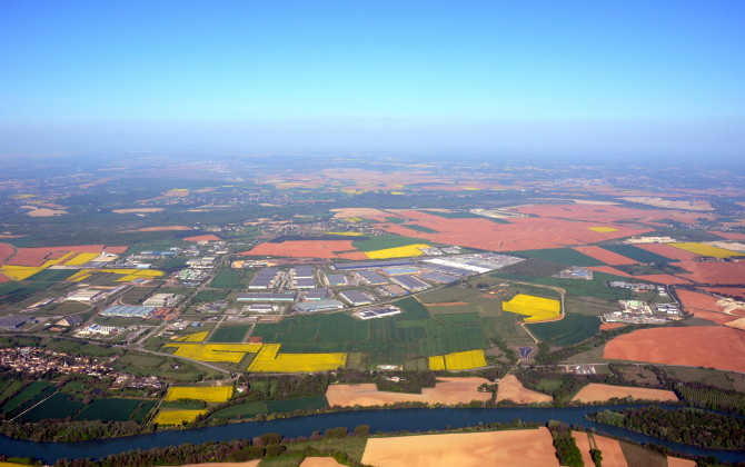 Vue aérienne du Parc industriel de la Plaine de l'Ain.