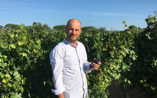 Sébastien Latz est le directeur général des Vignobles de Berne, qui compte quatre Domaines dans le Var.