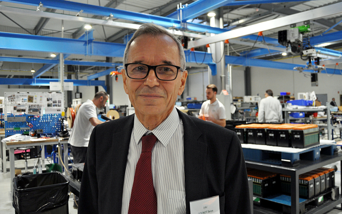 Denys Gounot, fondateur du fabricant de batteries pour véhicules électriques E4V, au Mans.