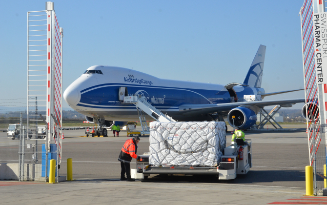 Coronavirus Le Trafic De Fret Resiste A L Euroairport De Bale Mulhouse Le Journal Des Entreprises Alsace