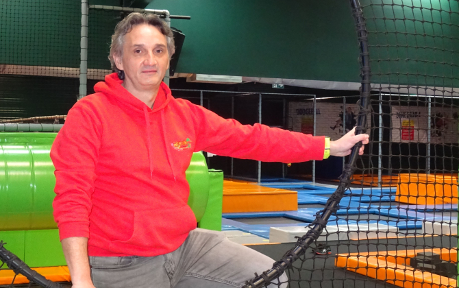 Hervé Marissal, gérant du New Jump Rennes, se bat pour la pérennité de son parc de loisirs.