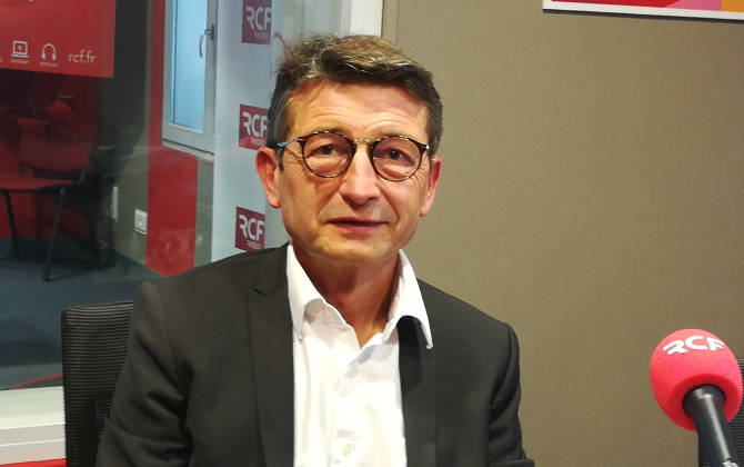 François Lelièvre, dirigeant de Dentaurum Ceramics (Plessis-Grammoire), est élu à la CCI de Maine-et-Loire, en charge de la transition numérique et de l’industrie du futur.