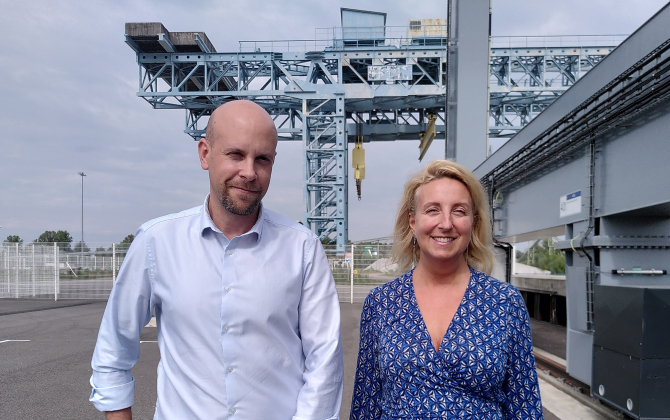 Geoffrey Caillot de Paris Terminal et Evelyne Hum d’Haeger & Schmidt Logistics visent 20 000 conteneurs EVP d’ici trois à cinq ans à Lauterbourg.