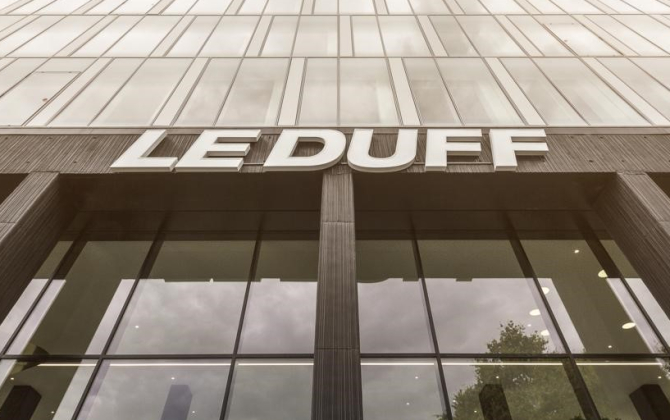 Le groupe Le Duff, dont le siège est à Rennes, réalise un chiffre d’affaires de plus de 2 milliards d’euros, avec ses enseignes La Brioche Dorée, Del Arte, Le Fournil de Pierre, mais aussi La Madeleine aux États-Unis.