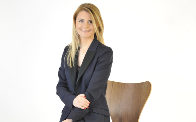 Alexandra Avram, directrice marketing et porte-parole de la marque Lafont.