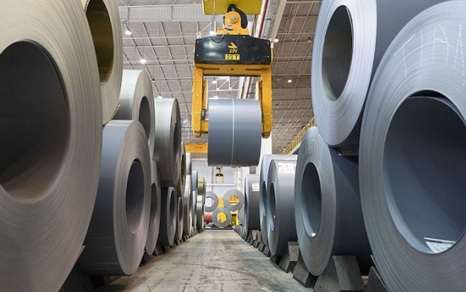 ArcelorMittal investit 300 millions d'euros sur son site de Mardyck (Nord) pour se doter d'une unité de production d'acier dit "électrique".