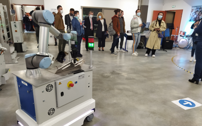 L’UIMM Alsace a équipé son centre de Mulhouse d’une ligne d’assemblage robotisée pour former les apprentis à l’industrie 4.0.