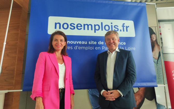 Christelle Morançais, présidente de la région Pays de la Loire, et Eric Yvain, DG de Saunier Duval, lors de la présentation de la plateforme nosemplois.fr
