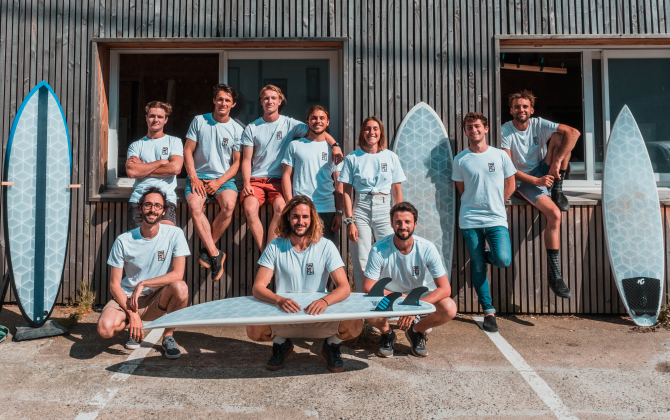 L’entreprise basque Hexa-Wyve a levé 1,1 million d’euros pour ses planches de surf écoresponsables imprimées en 3D.