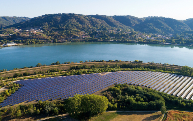 Une centrale solaire dans la Drôme, financée en 2019 par 103 éco-épargnants à travers Enerfip.