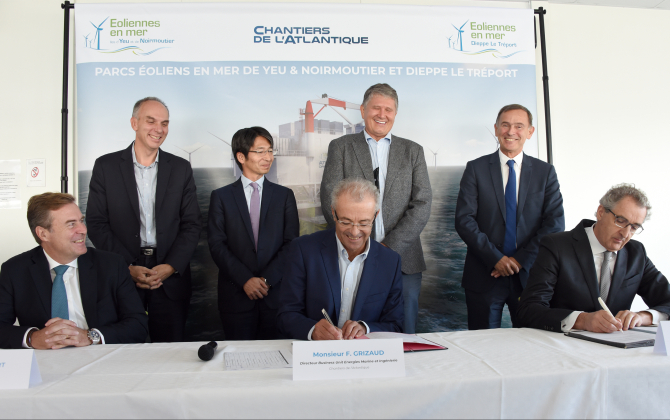 Le 6 octobre, signature du contrat entre Chantier de l’Atlantique, Ocean Winds et EMYN - EMDT pour deux sous-stations électriques.