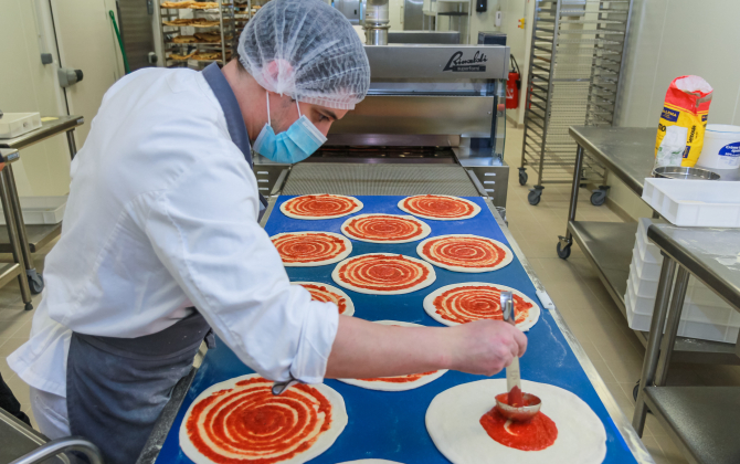 La PME lorraine Api Tech projette de disposer de 80 ateliers de fabrication de pizzas pour alimenter ses distributeurs automatiques dans toute la France.