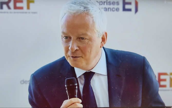 Bruno Le Maire, ministre de l’Économie, à la REF 2023 : "Nous continuerons à baisser les impôts avec le président de la République".