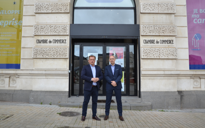 Hervé Tremblaye, président de la CCI Le Mans Sarthe, et Philippe Brunet, directeur général, vont lancer prochainement un appel à manifestation d’intérêt pour trouver de futurs locataires à l’hôtel consulaire du centre-ville.
