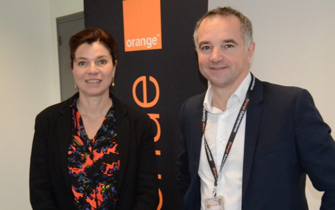 Véronique Fontaine, déléguée régionale Orange en Pays de la Loire, et Alexandre Cros, directeur des relations avec les collectivités locales Sarthe et Mayenne.