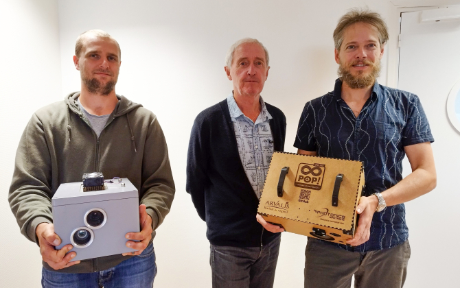 De g. à d. : Gaspard Russias, Denis Trégoat et Antoine Fournier sont, avec Mathieu Ribes, les quatre associés de Photonics Open Projects.