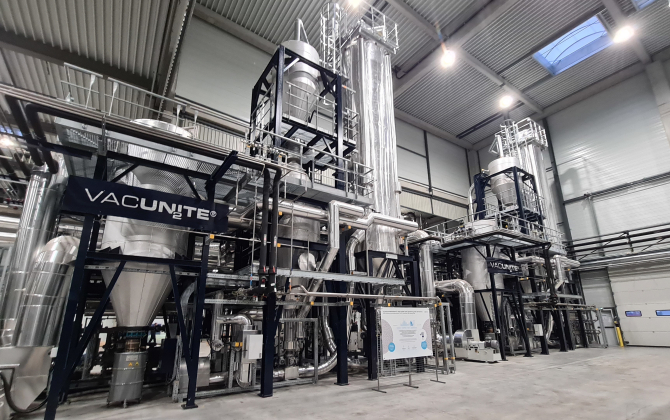 Les deux lignes actuellement installées dans l’usine d’Aloxe à Messein disposent des meilleures technologies disponibles sur le marché.