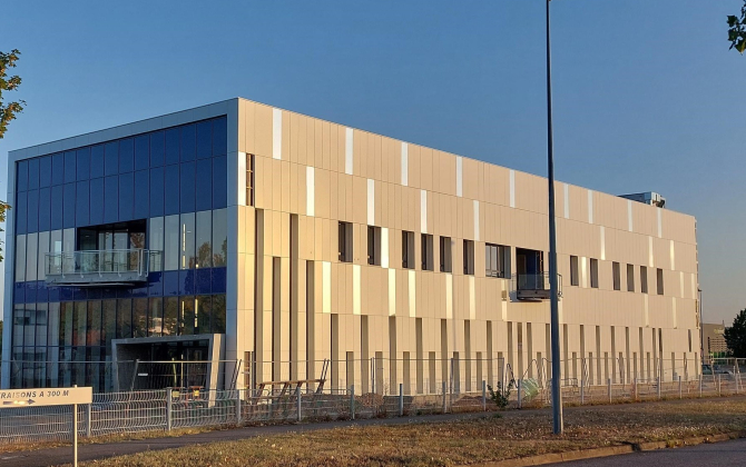 La nouvelle usine de MaatPharma à Saint-Quentin-Fallavier
