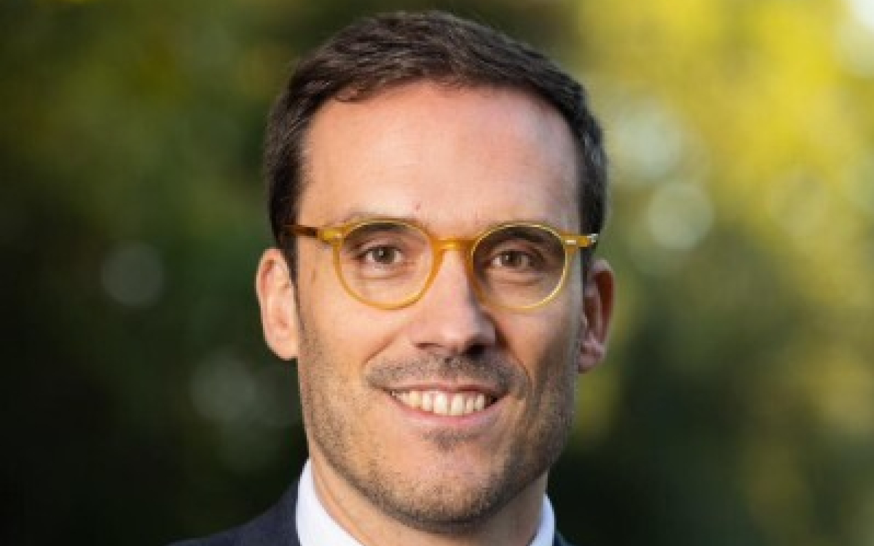 Le préfet du Var, Simon Babre, prend ses…
