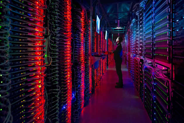 OVHcloud, qui compte plus d'une trentaine de data centers dans le monde, dont 17 en France, s'apprête à renforcer ses infrastructures dans les cinq ans qui viennent.