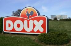 Le siège social du groupe finistérien Doux est basé à Châteaulin. 