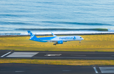 La compagnie aérienne du groupe vendéen Dubreuil est la compagnie soeur d'Air Caraïbes.
