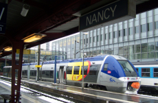 Un TER en gare de Nancy