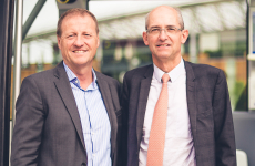 Christophe Sapet (à gauche) aux côtés de son directeur général prévoit chaque année le triplement du chiffre d'affaires de l'exercice précédent, lequel est passé de 3,9M€ en 2016 à 10M€ en 2017.