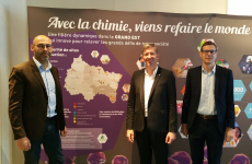 De gauche à droite: Jean Krommenacker, vice-président, Pascal Muller, président et Nicholas Lee, délégué géneral de France-Chimie Grand Est.
