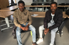 Touhami et Mohammad, venus du Soudan, vont être formés au métier d'agent d'entretien du bâtiment, à La Roche-sur-Yon. 