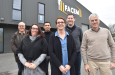 En 2019, Cepim s'est associé au rennais Facem. Une partie de l'équipe de Facem aux côtés de Didier Langlais et de Yoann Eveno (premier et second rang, à droite), les co-dirigeants de Cepim. 
