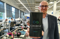 Eric Cordon, fils du fondateur de Cordon Electronics à Dinan, Serge Corton, pilote le lancement de la marque de smartphones reconditionnés, Cadaoz.