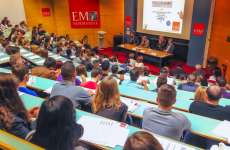 L’EM Normandie compte 5 800 étudiants sur l’ensemble de ses 5 campus, dont 1 000 étudiants internationaux.