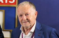 Jean-Michel Aulas préside l’OL depuis 35 ans via la holding familiale Holnest, qui détient 27,72 % des parts d’OL Groupe.