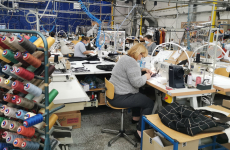Les ateliers français de Lener Cordier, à Hazebrouck (Nord), comptent 85 salariés. L'entreprise de confection emploie également 250 personnes au sein de sa filiale ukrainienne.