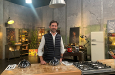 Fabrice Chapuzet, dirigeant de Lou Légulice, était présent sur le plateau du tournage Top Chef, le Chef des Chefs, une émission diffusée par M6 le 13 avril 2022.