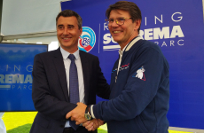 Marc Keller (à gauche) préside le Racing Club de Strasbourg Alsace, qui signe un contrat de naming avec Soprema et son PDG Pierre-Etienne Bindschedler.