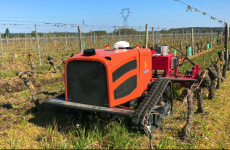 La commercialisation du robot agricole autonome CEOL développé par Agreenculture sera lancée en 2023.