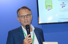 Pascal Bosser, directeur général de Tendriade. Le spécialiste du veau bretillien lance la "charte environnement Le veau responsable".