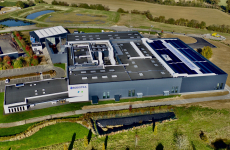 Sodistra a installé 1 600 m2 de panneaux photovoltaïques sur son usine de Château-Gontier.