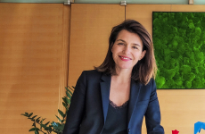 Christelle Morançais, présidente de la Région Pays de la Loire, souhaite que "l'État garantisse 100 % des liaisons TGV Nantes/Paris en moins de 2 heures".