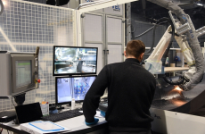 Basée à Lorient, la société Avel Robotics est spécialisée dans la fabrication automatisée de pièces composites haute performance.