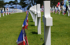 Le site le plus visité est le cimetière militaire américain de Colleville-sur-Mer.