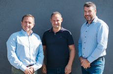 Ludovic Eveno (à gauche), DG, François Fraioli (au centre), PDG, et Mikaël Collobert, DG, forment l’équipe dirigeante de Ciméo Construction.