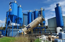 Les premiers isolants du groupe basé à Kédange-sur-Canner (Moselle) vont être posés sur des chantiers à Lons-le-Saulnier (Jura) et Lille.